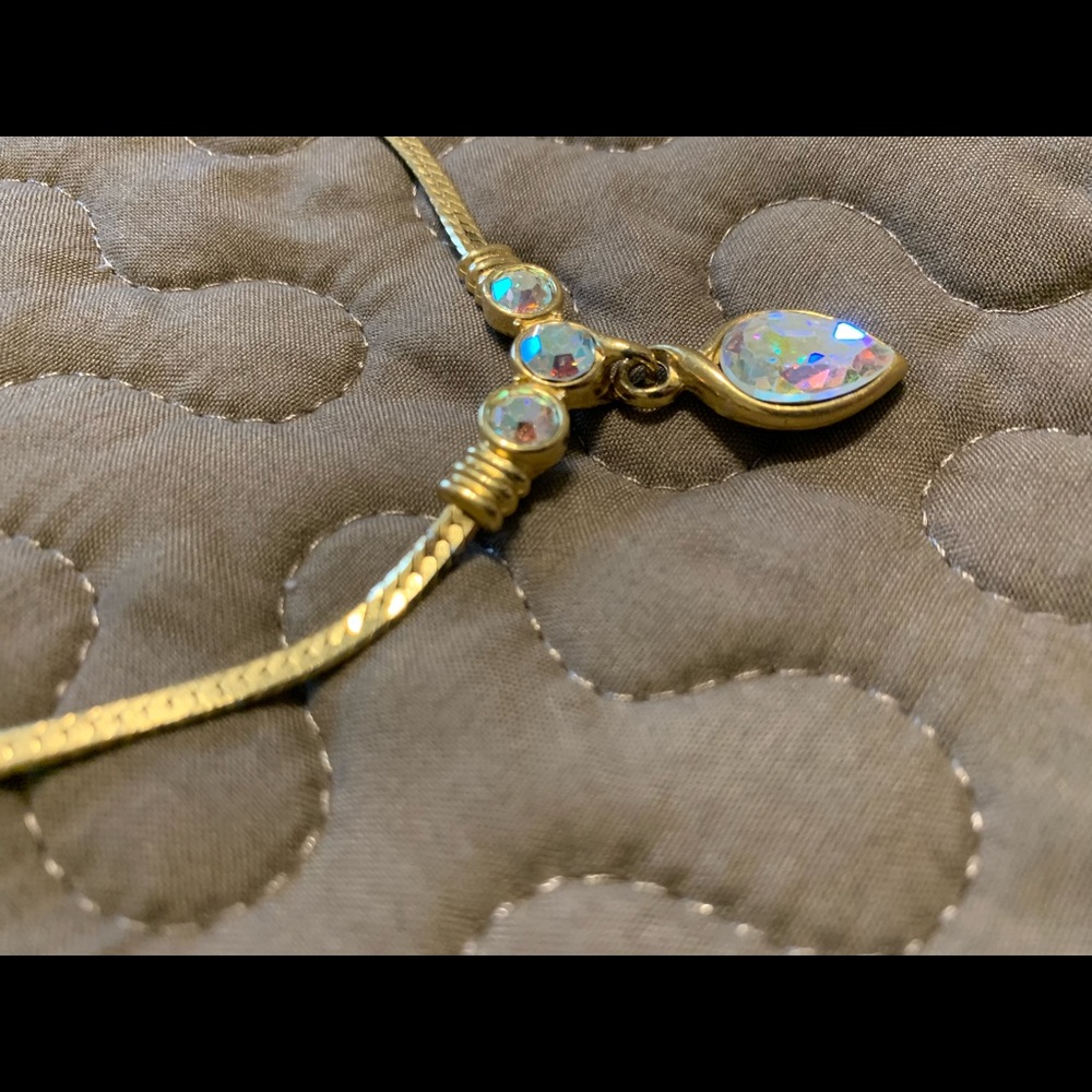 Gold necklace with iridescent stones - Picture 5 of 6